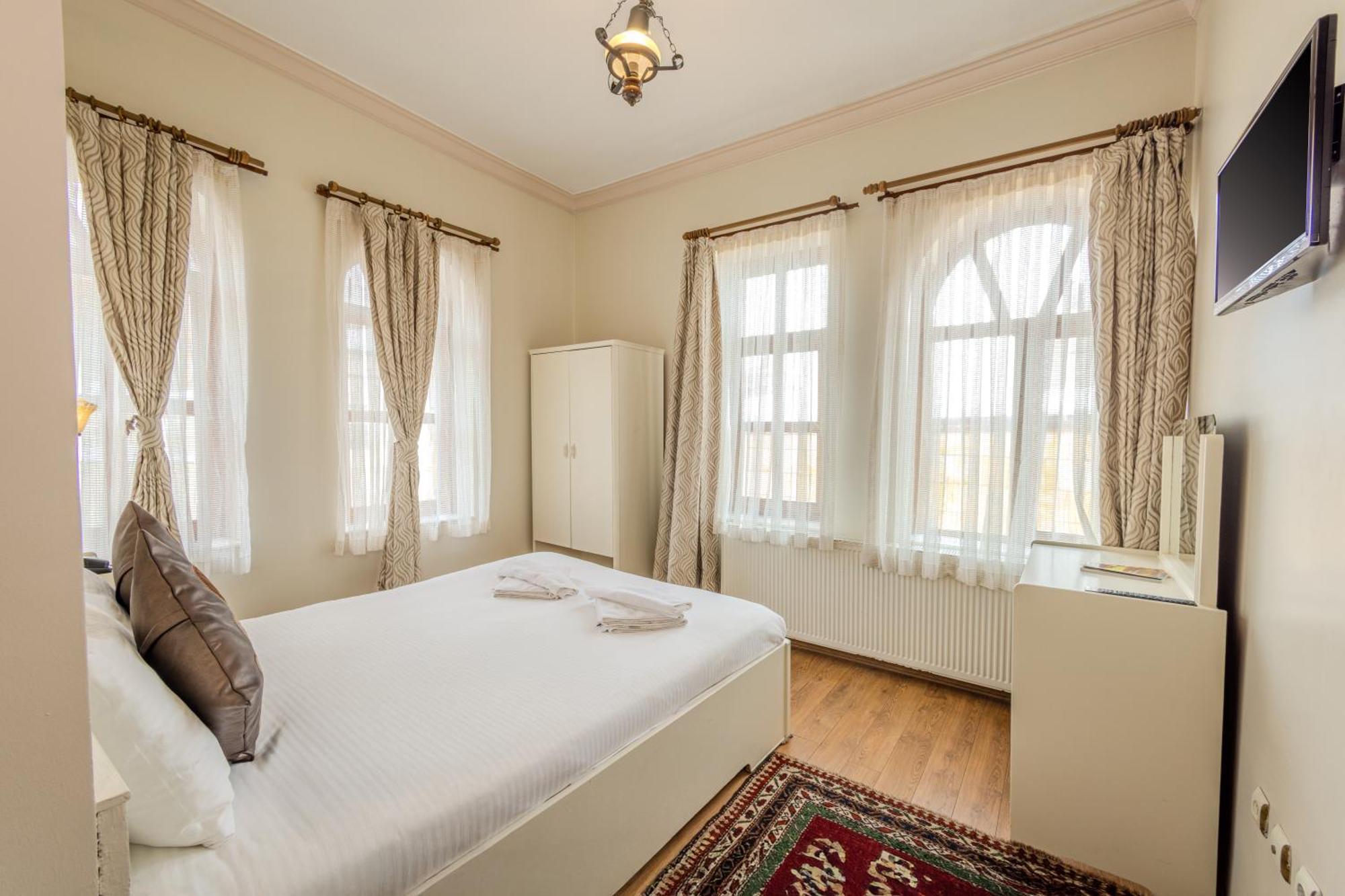 Akuzun Stone Hotel Ürgüp Exterior photo