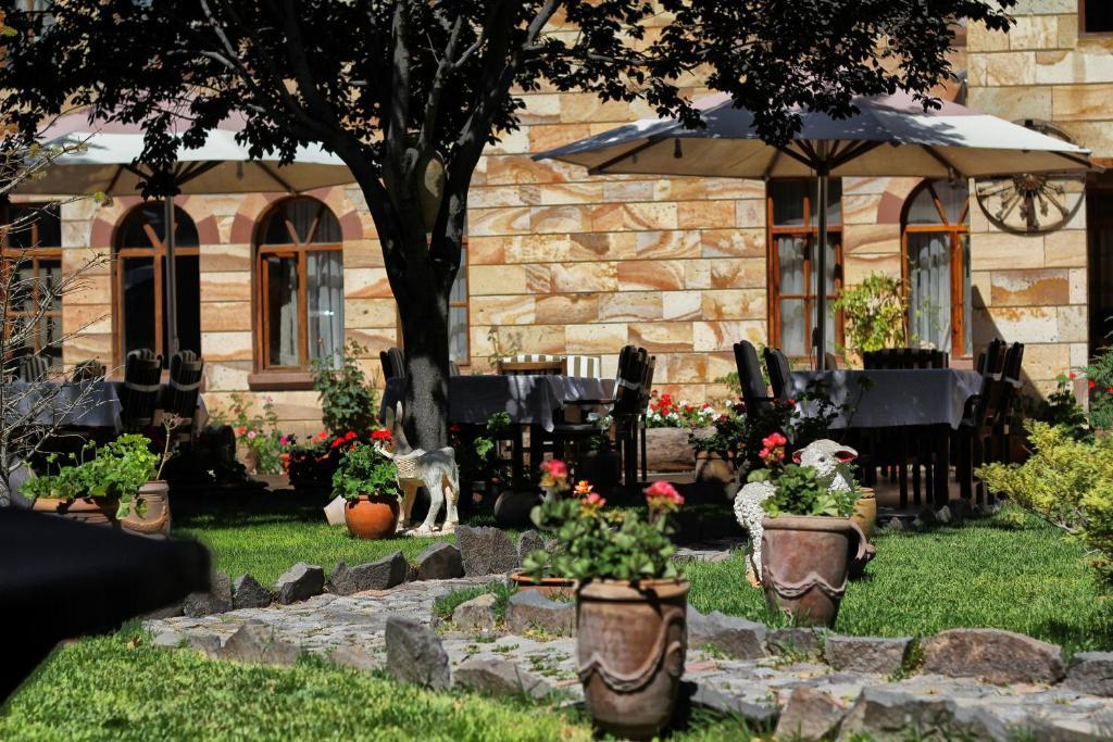 Akuzun Stone Hotel Ürgüp Exterior photo